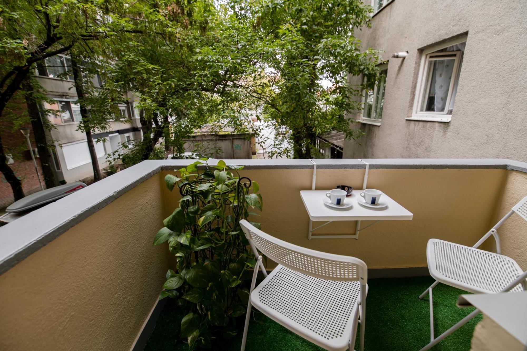 New Iorga5 Oldcity Selfcheckin Тимишоара Экстерьер фото